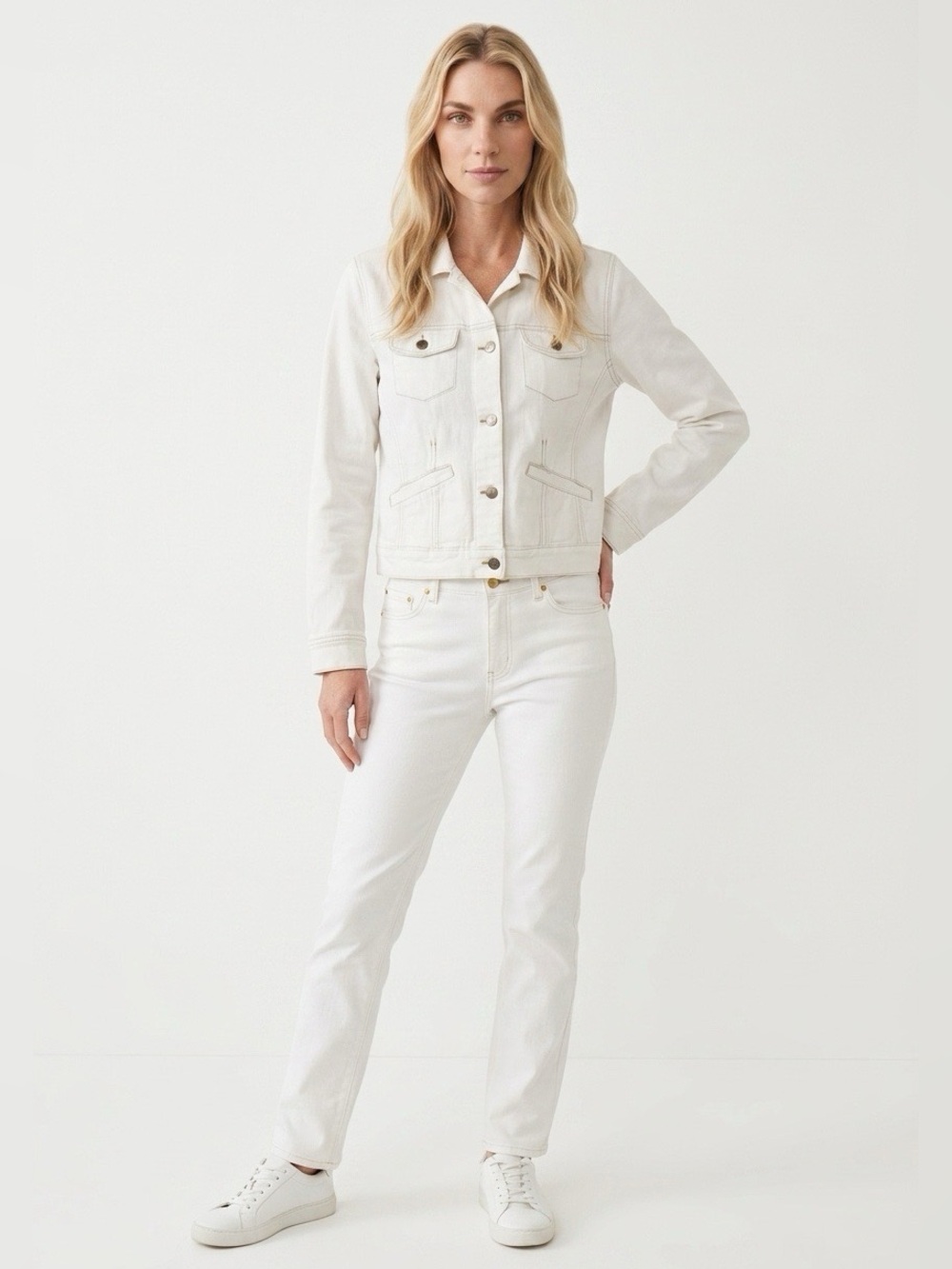 J. Jill White Jean Jacket Medium Petite MP Denim Trucker style